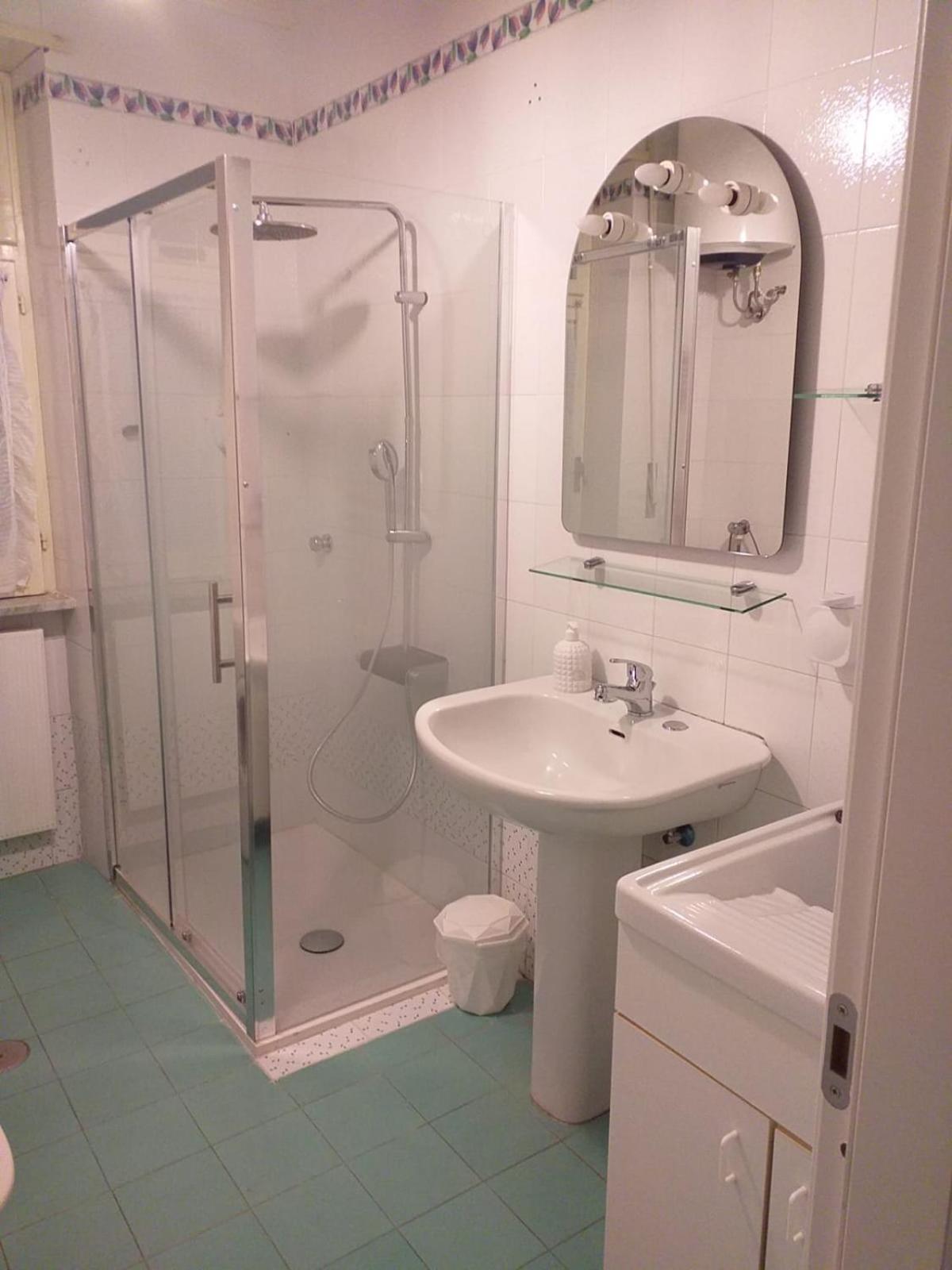 Vallese Holiday Home Apartment Maiori Bagian luar foto